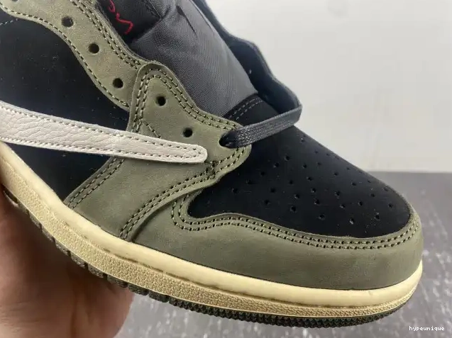 HYPE DM7866-002 AIR LOW JORDAN OG TRAVIS 1 'BLACK SP SCOTT OLIVE' X 0429